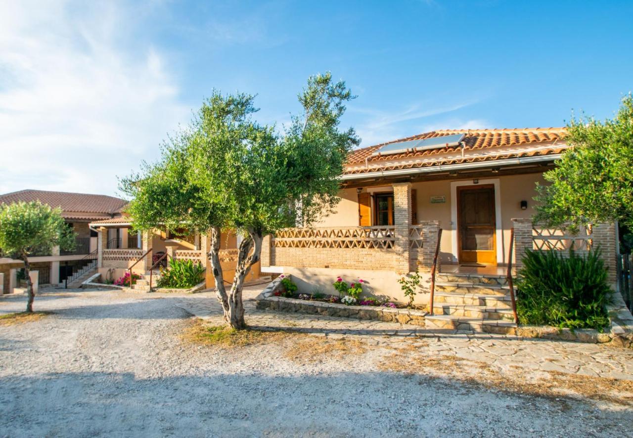 Aeolos Zante Villas With Heated Pool Vasilikí Eksteriør bilde